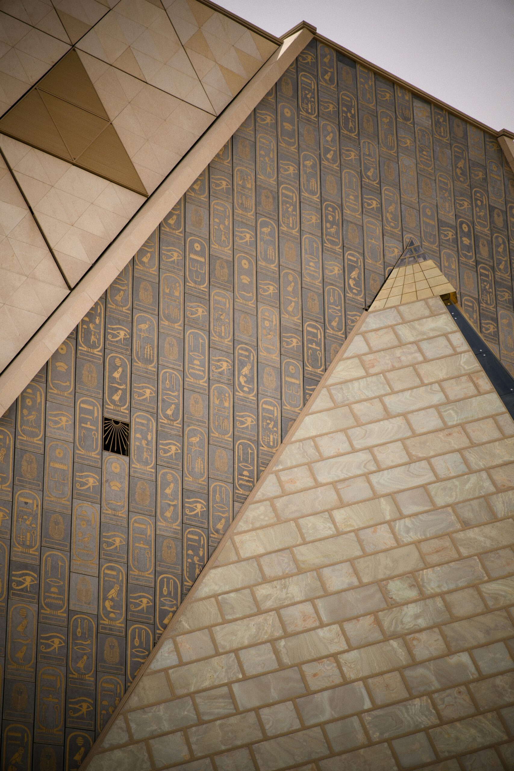 grand egyptian museum